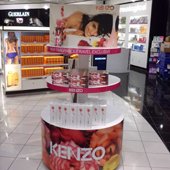 Kenzo Airport Cakestand